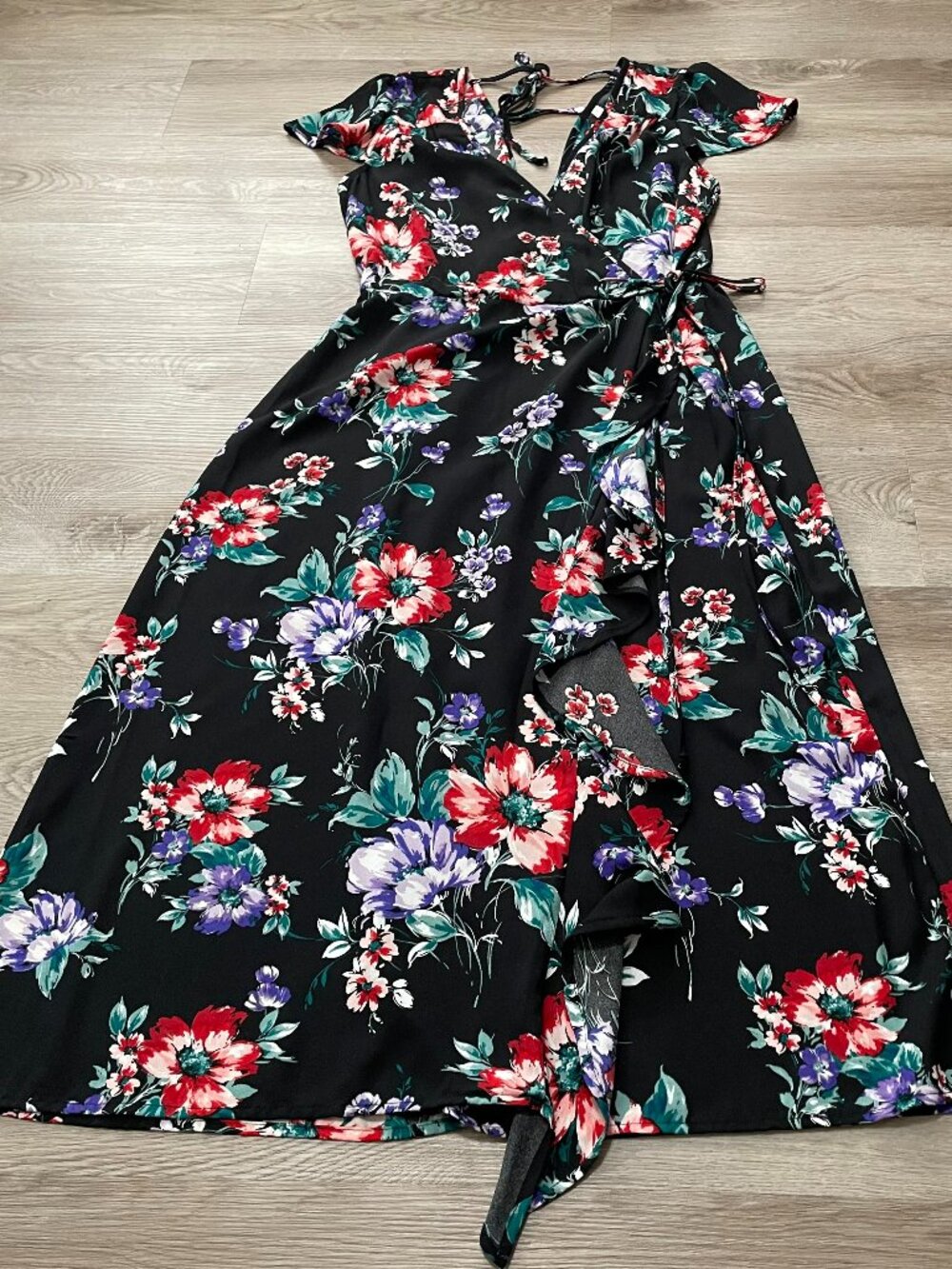 Floral Midi Dress Size M